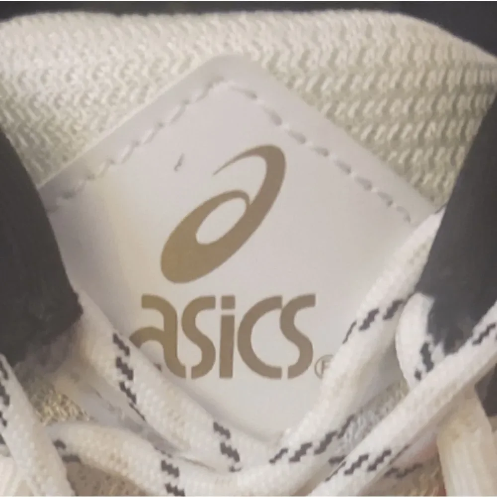 Asics Kyoto Gel BND Men's Size 9.5 White/Red/Black PRE-OWNED